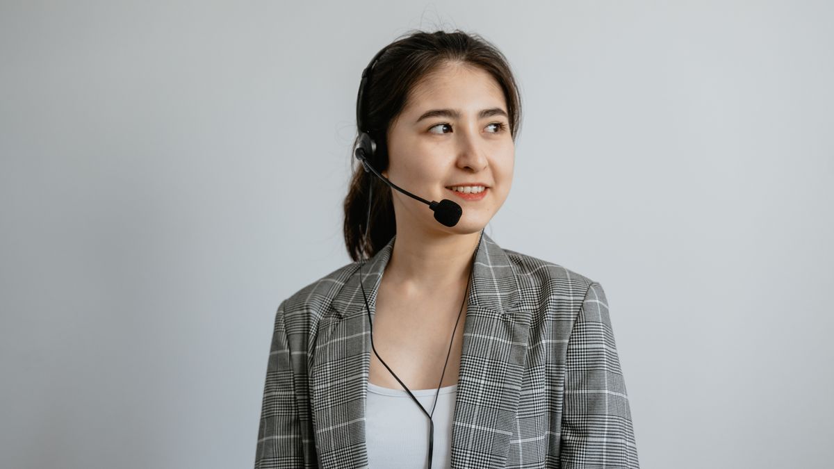 Kundtjänstmedarbetare med headset